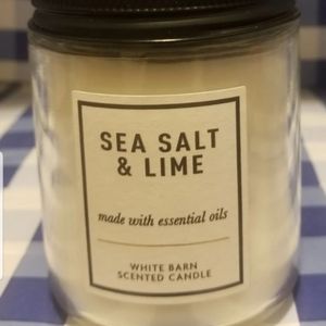 Bath and Body Works candle